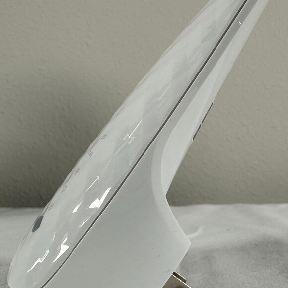 TP-Link AC750 Mesh Wi-Fi Range Extender RE220 – Dual Band 2.4GHz/5GHz, OneMesh - Picture 10 of 12